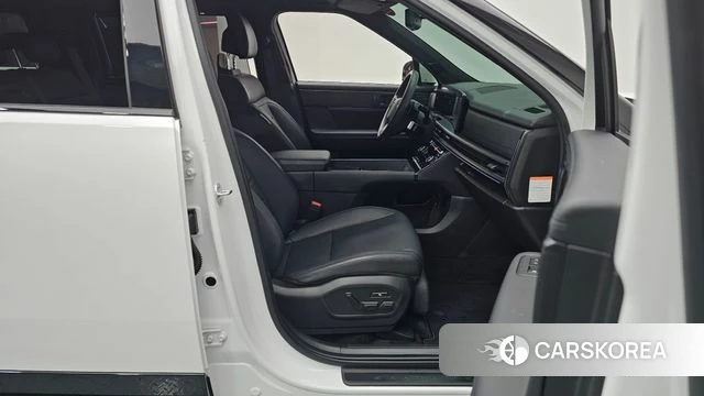 Hyundai Santa Fe (MX5) 2024 Белый из Кореи, фото 2