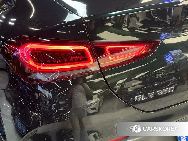 Mercedes-Benz GLE 2021 Черный из Китая, фото 2