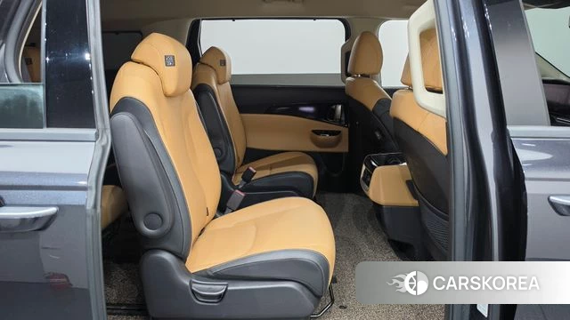 Kia Carnival 4th generation 2021 Серый из Кореи, фото 2