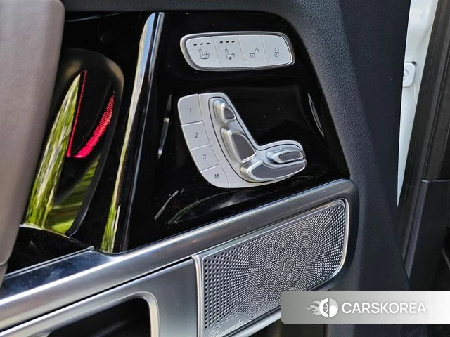 Mercedes-Benz G-Class W463b 2024 Белый из Кореи, фото 2
