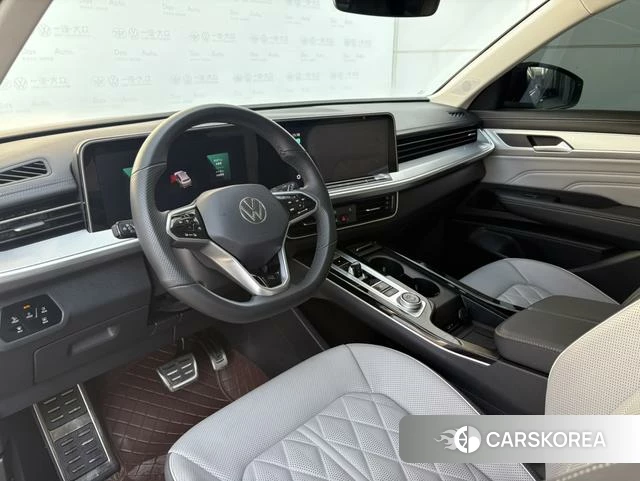 Volkswagen Tavendor 2024 Белый из Китая, фото 2