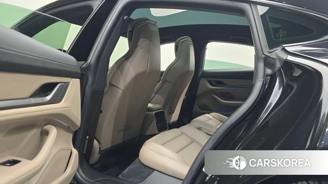 Porsche Taycan 2022 Черный из Кореи, фото 2