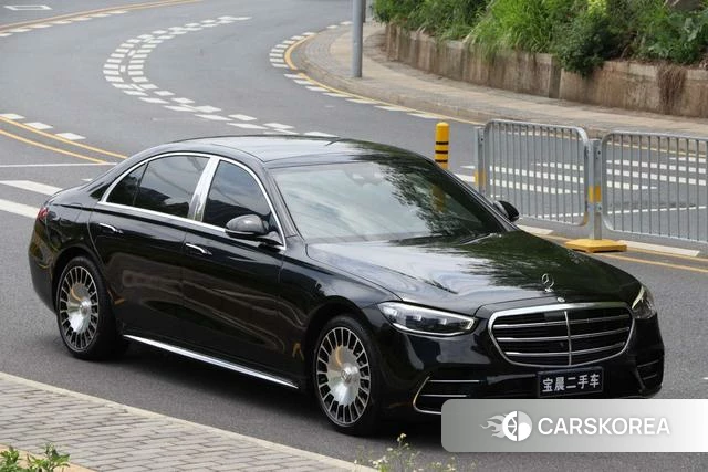 Mercedes-Benz S-Class 2023 Черный из Китая, фото 2
