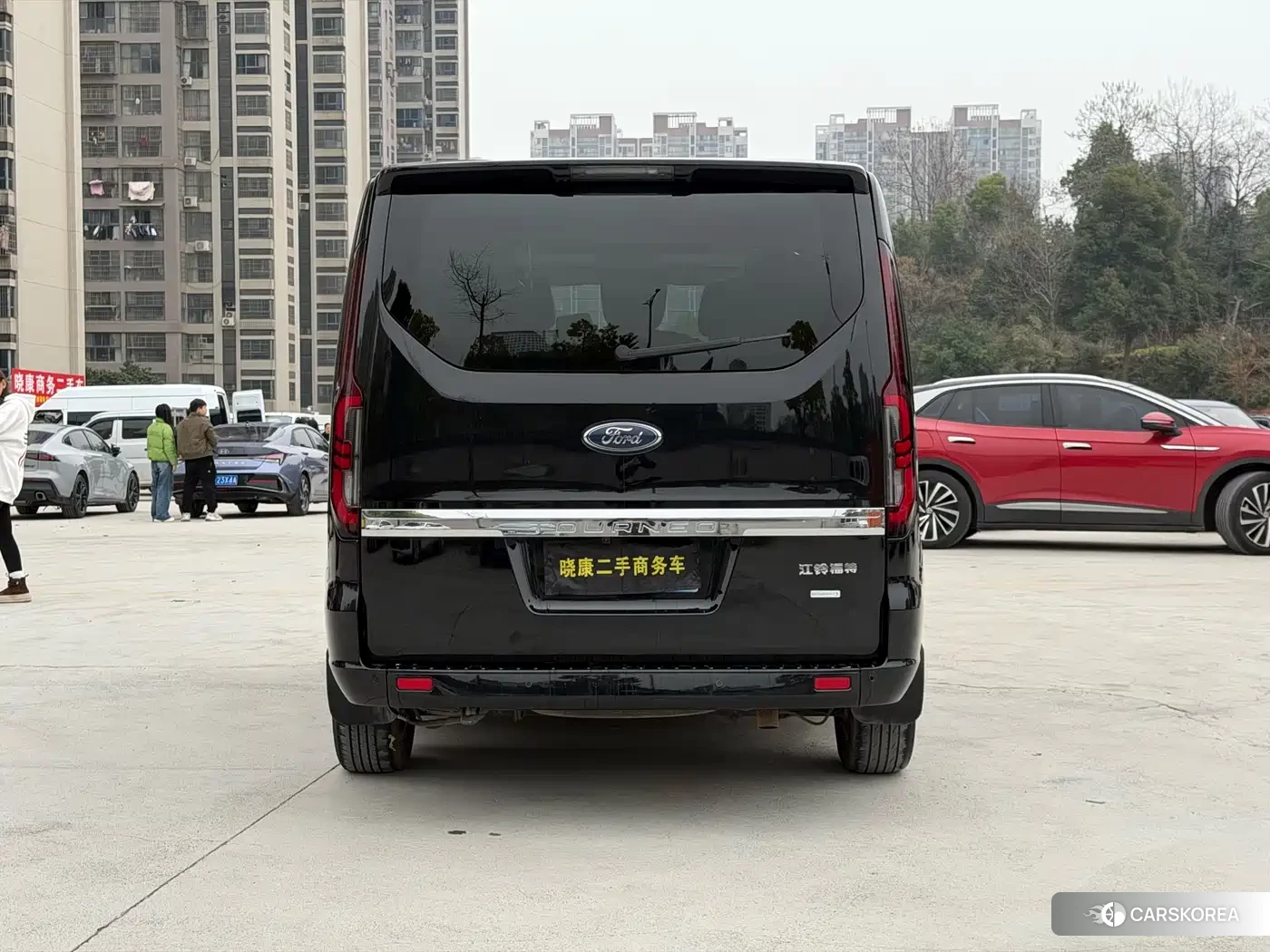 Ford Tourneo 2023 Черный из Китая, фото 2