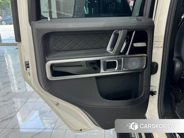 Mercedes-Benz G-Class W463b 2020 Белый из Кореи, фото 2