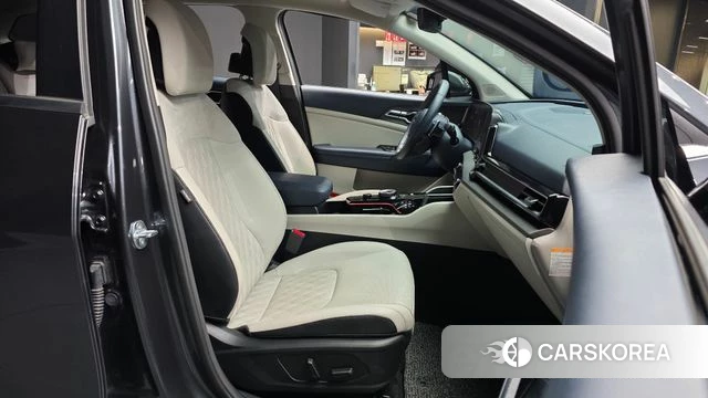 Kia Sportage 5th Generation Hybrid 2023 Серый из Кореи, фото 2