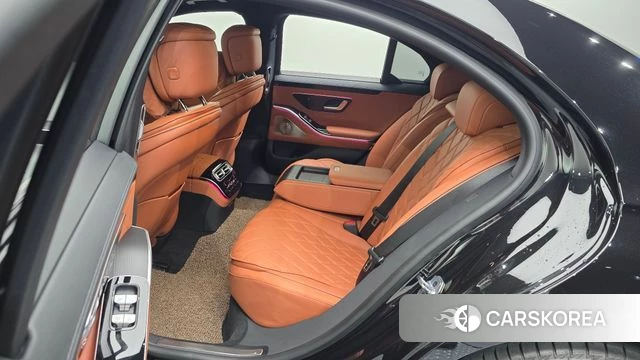 Mercedes-Benz S-Class W223 2026 Черный из Кореи, фото 2