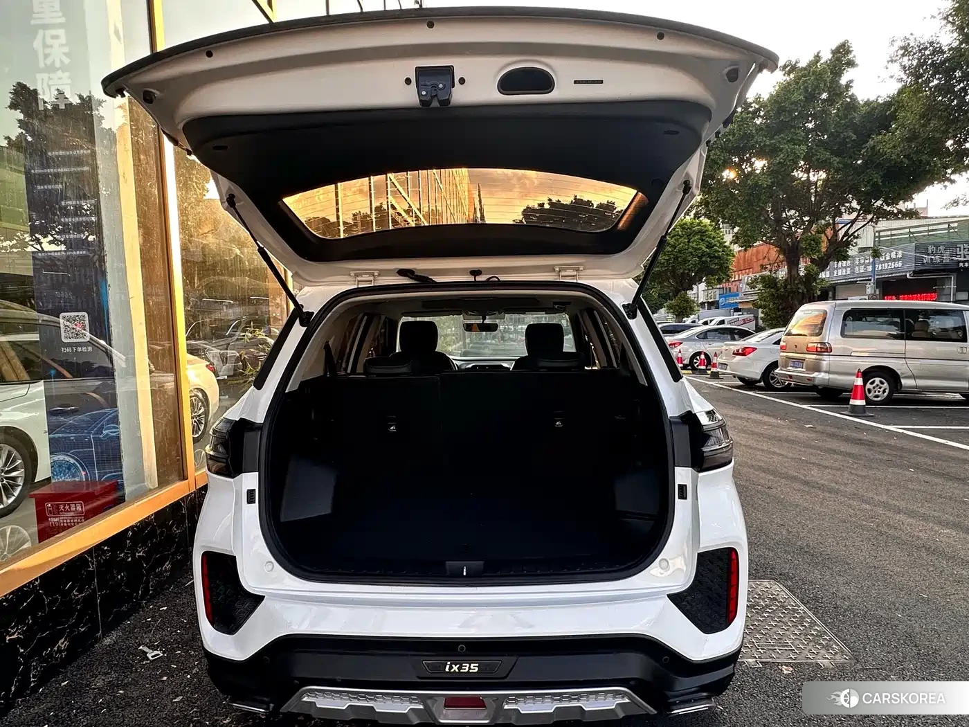 Hyundai ix35 2021 Белый из Китая, фото 2