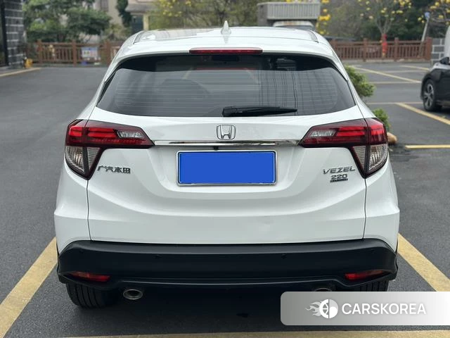 Honda Vezel 2021 Белый из Китая, фото 2
