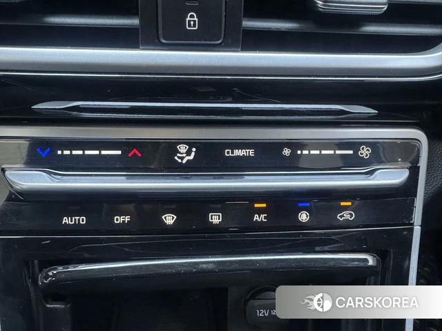 Kia KX3 2021 Белый из Китая, фото 2