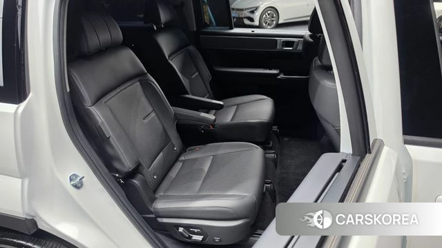 Hyundai Santa Fe (MX5) 2024 Белый из Кореи, фото 2