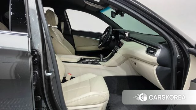 Genesis The New G70 2023 Серый из Кореи, фото 2