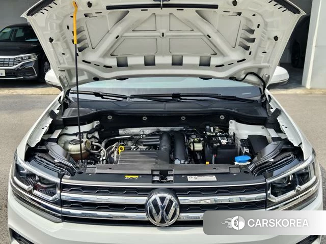 Volkswagen Tharu 2020 Белый из Китая, фото 2