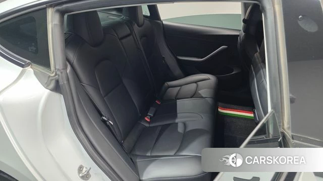 Tesla Model 3 2022 Белый из Кореи, фото 2