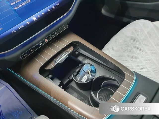 Mercedes-Benz E-Class W214 2026 Белый из Кореи, фото 2