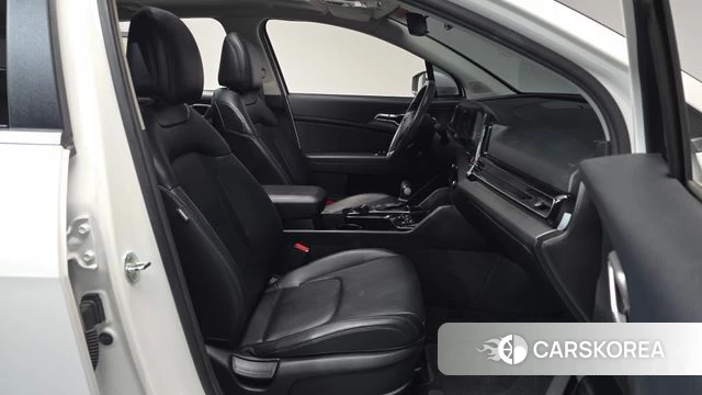 Kia Sportage 5th Generation 2022 Белый из Кореи, фото 2