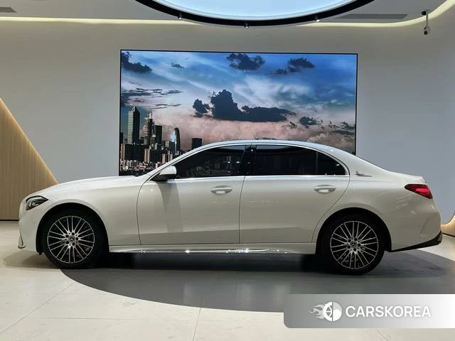 Mercedes-Benz C-class 2023 Белый из Китая, фото 2