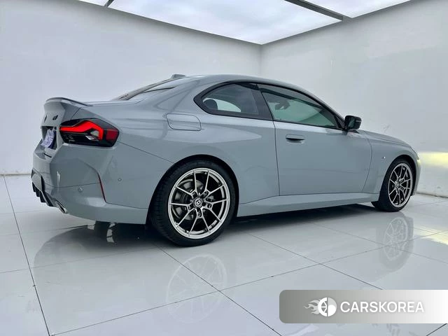 BMW 2 series 2025 Темно-серый из Китая, фото 2