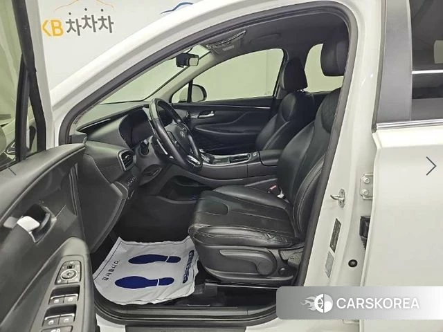 Hyundai The New Santa Fe 2021 Белый из Кореи, фото 2