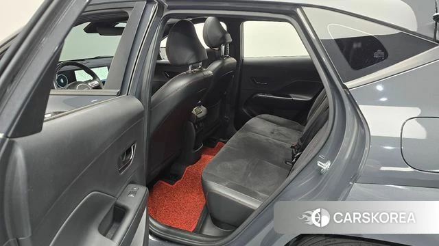 Hyundai Kona (SX2) 2023 Серый из Кореи, фото 2