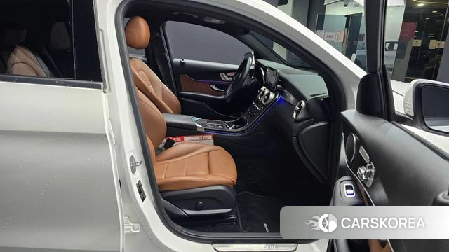 Mercedes-Benz GLC-Class X253 2020 Белый из Кореи, фото 2