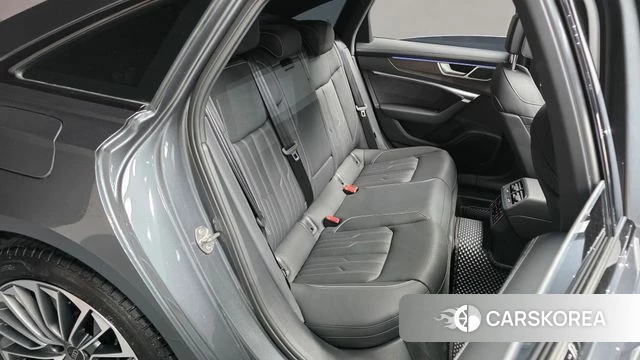Audi A6 (C8) 2025 Серый из Кореи, фото 2