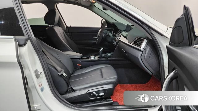 BMW 3 Series GT (F34) 2020 Белый из Кореи, фото 2