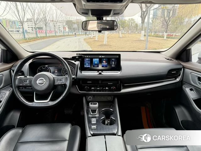 Nissan X-Trail 2022 Белый из Китая, фото 2