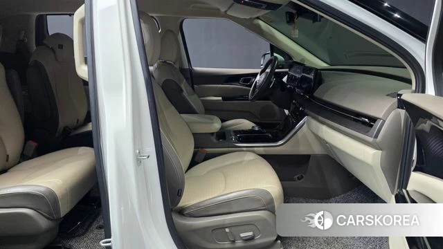 Kia Carnival 4th generation 2020 Белый из Кореи, фото 2