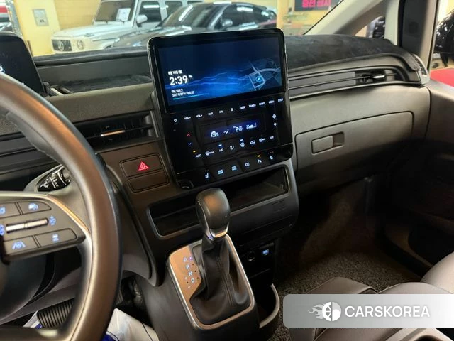 Hyundai The New Staria 2025 Черный из Кореи, фото 2