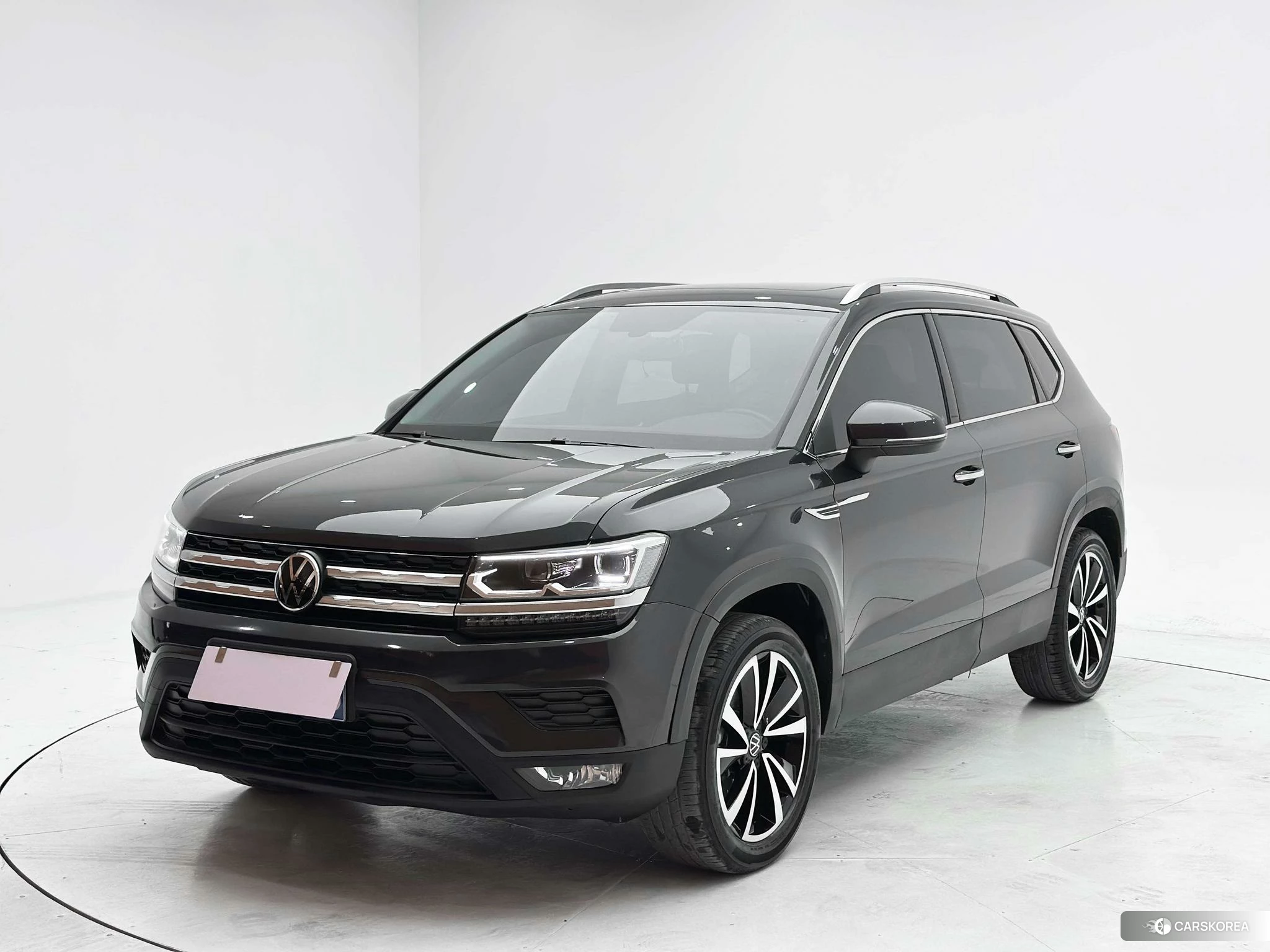 Volkswagen Tharu 2020 Черный из Китая, фото 2