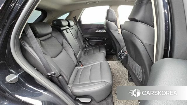 Genesis GV70 2021 Черный из Кореи, фото 2