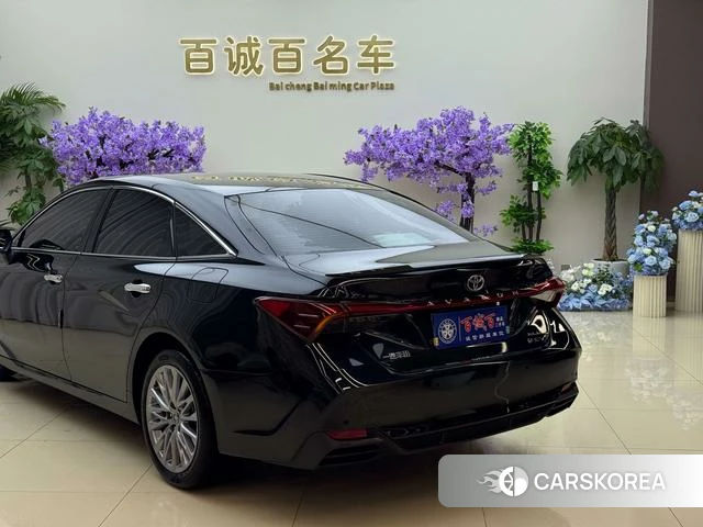 Toyota Avalon 2025 Черный из Китая, фото 2