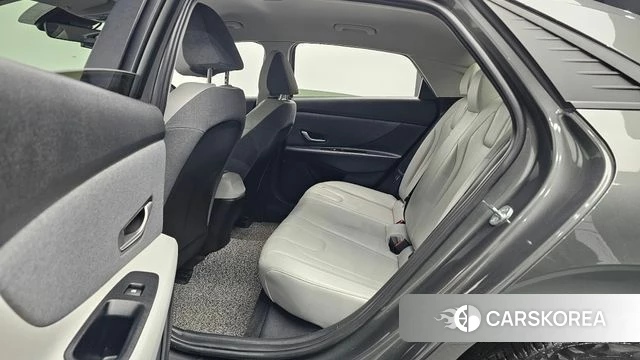 Hyundai Avante (CN7) 2021 Серый из Кореи, фото 2