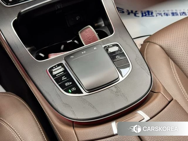 Mercedes-Benz E-Class 2021 Черный из Китая, фото 2