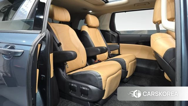 Kia Carnival 4th generation 2020 Серый из Кореи, фото 2