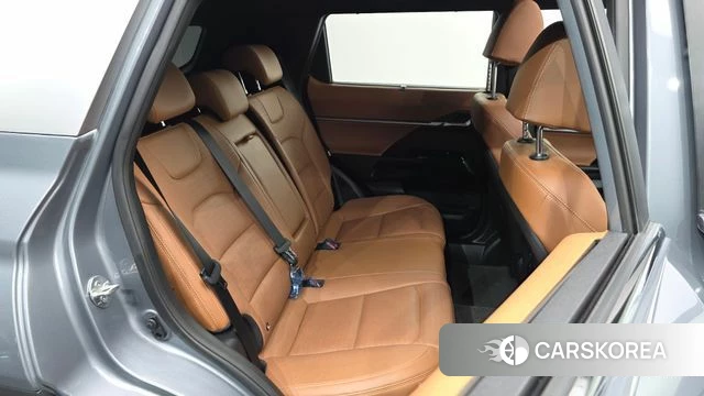 Ssangyong Torres 2022 Серебристо-серый из Кореи, фото 2