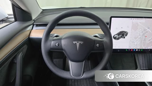 Tesla Model 3 2022 Белый из Кореи, фото 2
