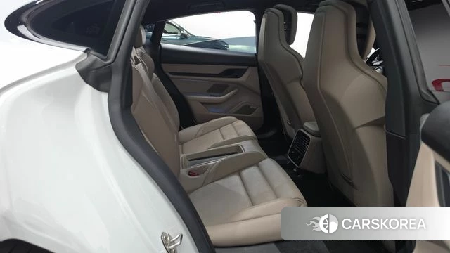Porsche Taycan 2021 Белый из Кореи, фото 2
