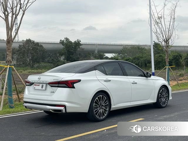 Nissan Altima 2024 Белый из Китая, фото 2
