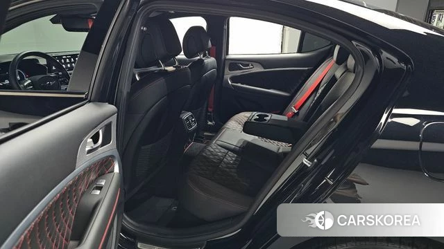 Genesis The New G70 2022 Черный из Кореи, фото 2