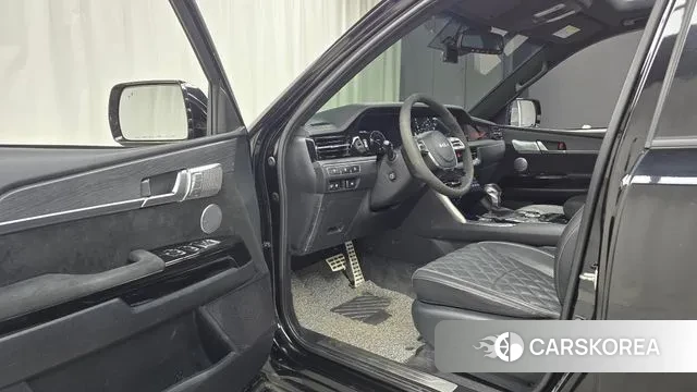 Kia Mohave Master 2023 Черный из Кореи, фото 2