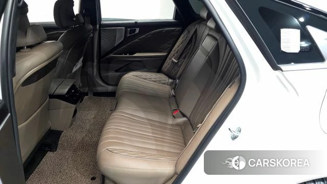 Kia K8 Hybrid 2024 Белый из Кореи, фото 2