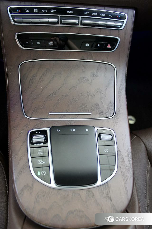 Mercedes-Benz E-Class 2021 Черный из Китая, фото 2