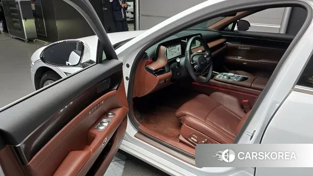 Genesis G90 (RS4) 2022 Белый из Кореи, фото 2