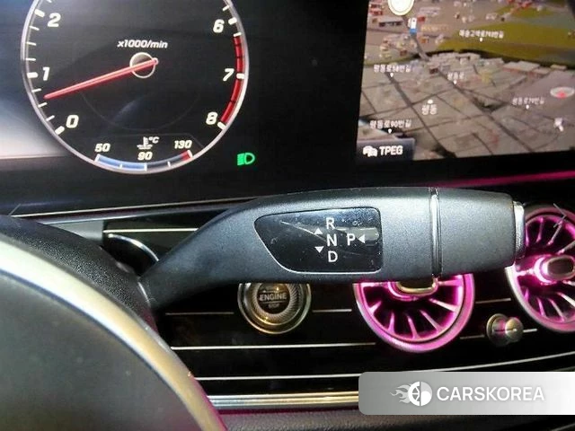 Mercedes-Benz E-Class W213 2020 Черный из Кореи, фото 2