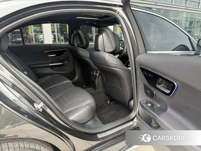 Mercedes-Benz C-class 2024 Темно-серый из Китая, фото 2