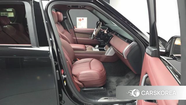 Land Rover Range Rover 5th Generation 2026 Черный из Кореи, фото 2