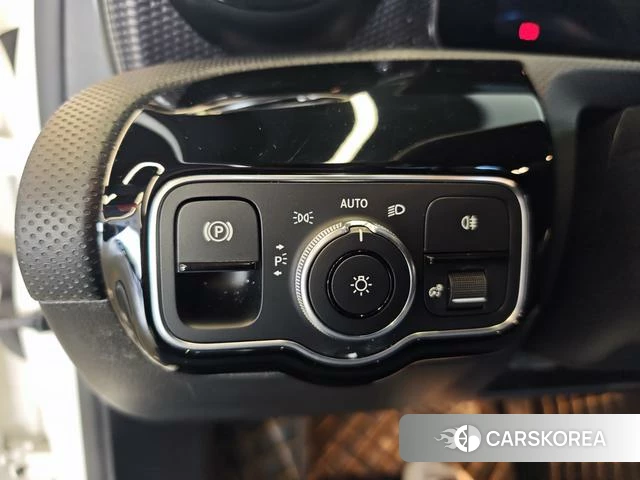 Mercedes-Benz A-Class 2022 Белый из Китая, фото 2