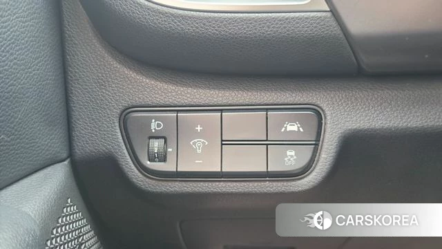 Kia Seltos 2020 Серый из Кореи, фото 2